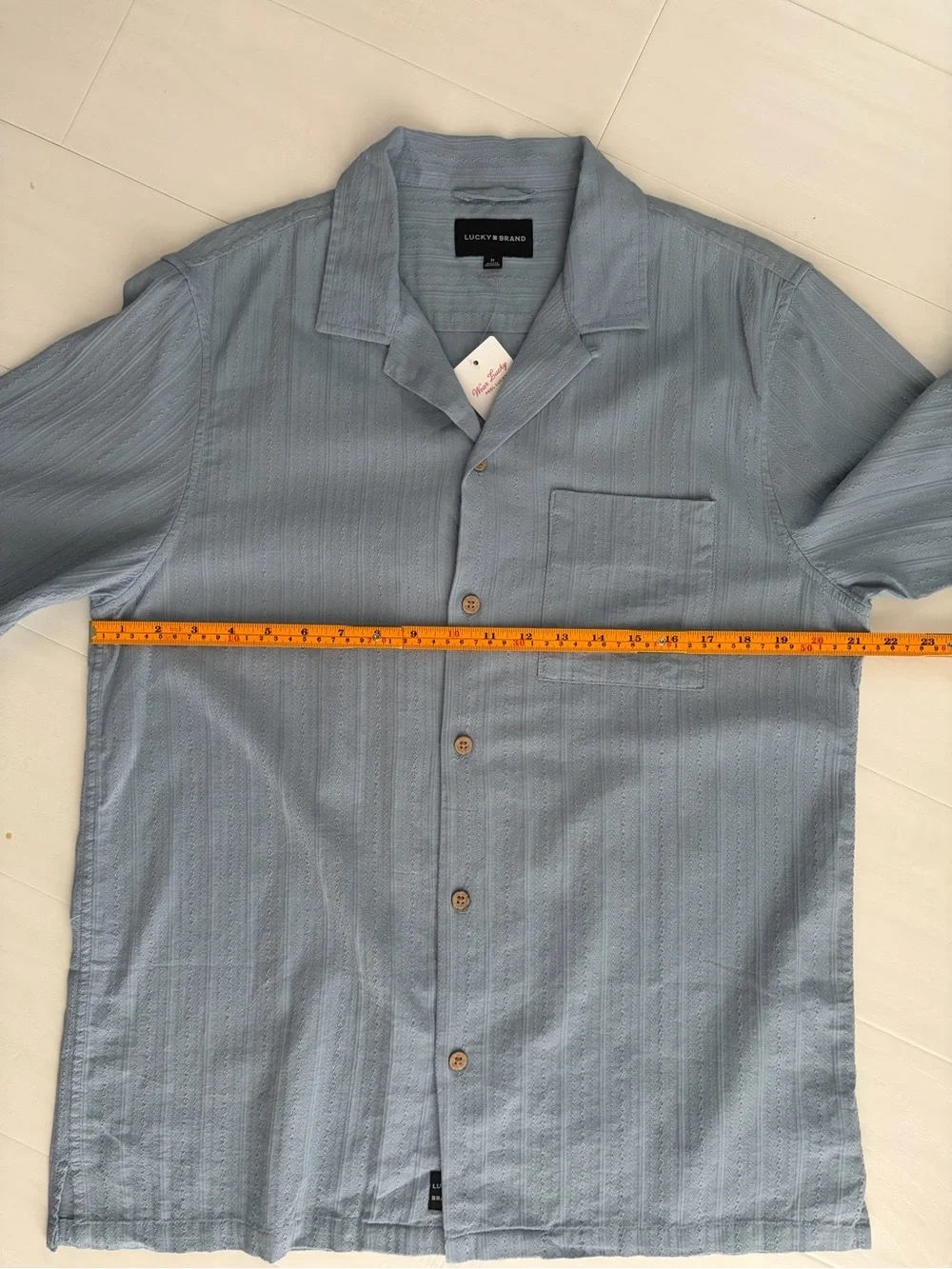 Lucky Brand Men’s Light Blue Short-Sleeve Shirt size Medium Cotton Dobby Stripe - Picture 9 of 14